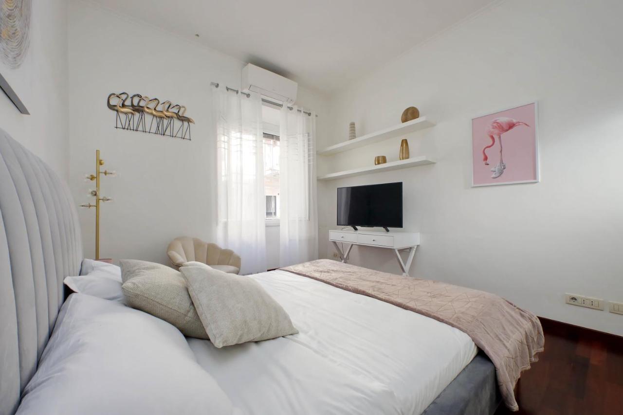 Domus Lou Elegante Appartamento In Trastevere Roma Exterior photo