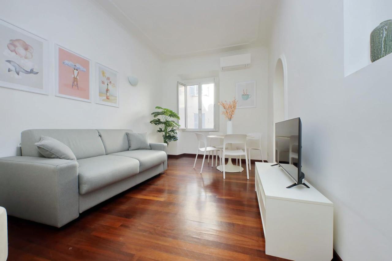 Domus Lou Elegante Appartamento In Trastevere Roma Exterior photo