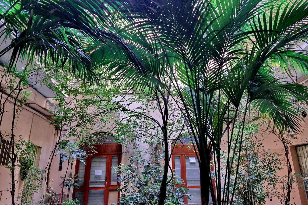 Domus Lou Elegante Appartamento In Trastevere Roma Exterior photo