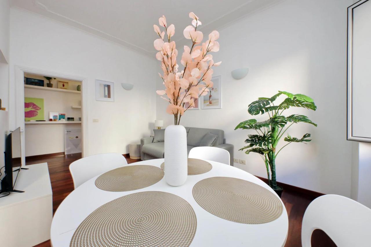 Domus Lou Elegante Appartamento In Trastevere Roma Exterior photo